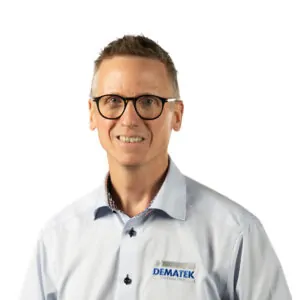 Bild på Claes Hörnfeldt som är säljare för lyftbord på Dematek AB