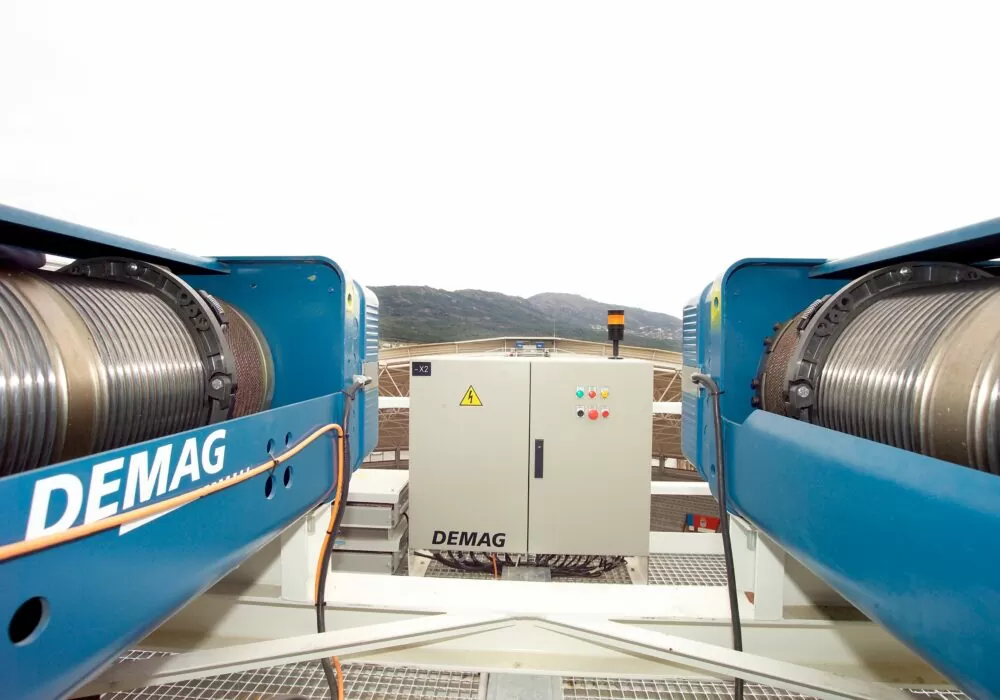 traverkranar består av telfrar som måste underhållas