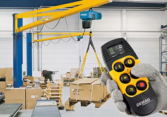 Manöverdon och kran