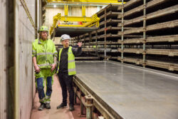 Dematek har levererat en automatiserad traverskran till Heidelberg Materials